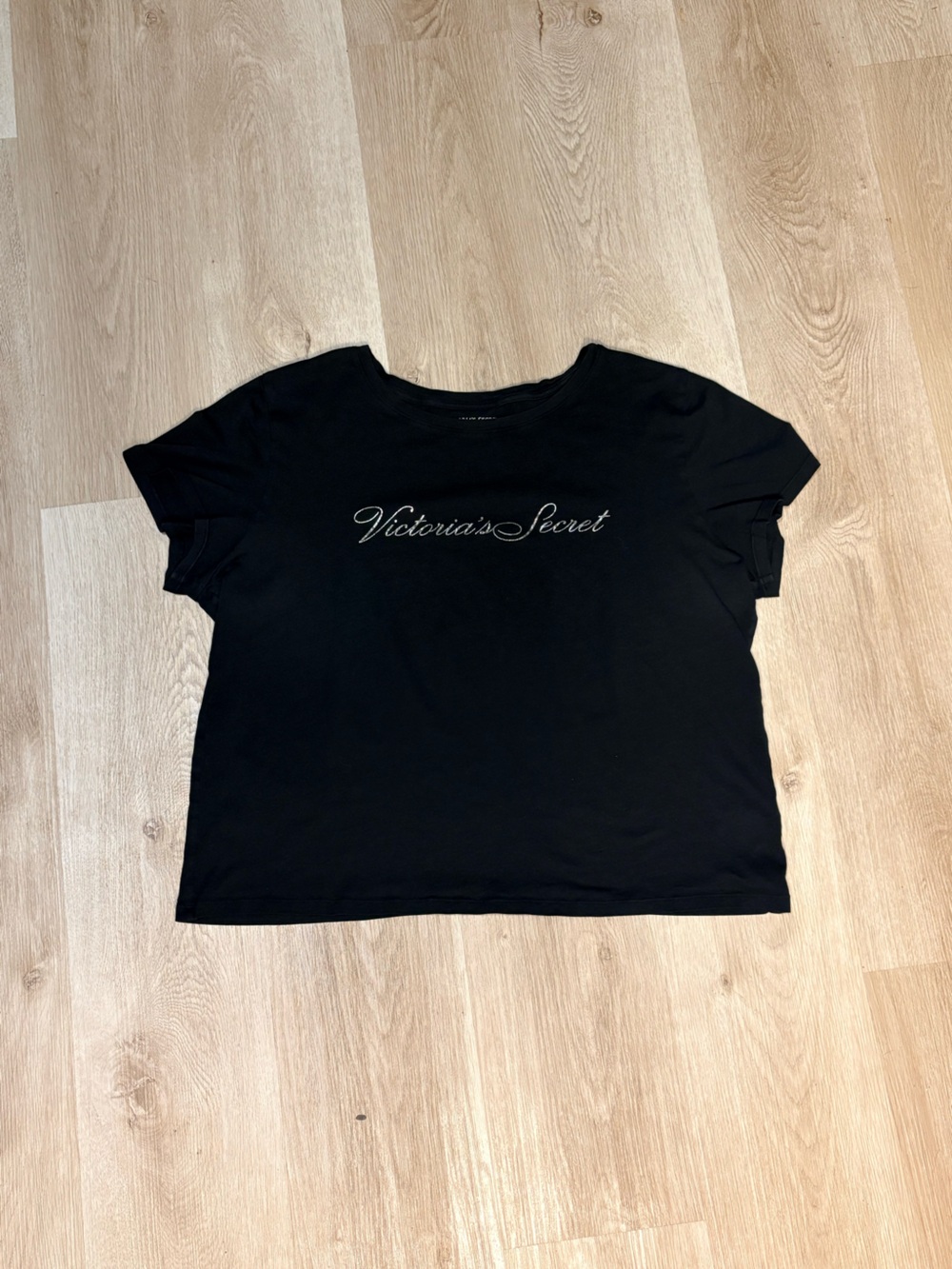 Victoria's Secret Black T-Shirt Size Large w/ Logo Preppy Casual Goth Summer